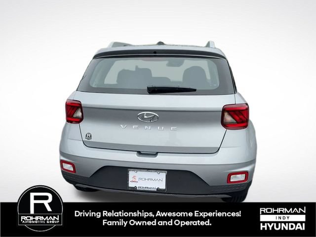 New 2026 Hyundai Venue SEL FWD image 8