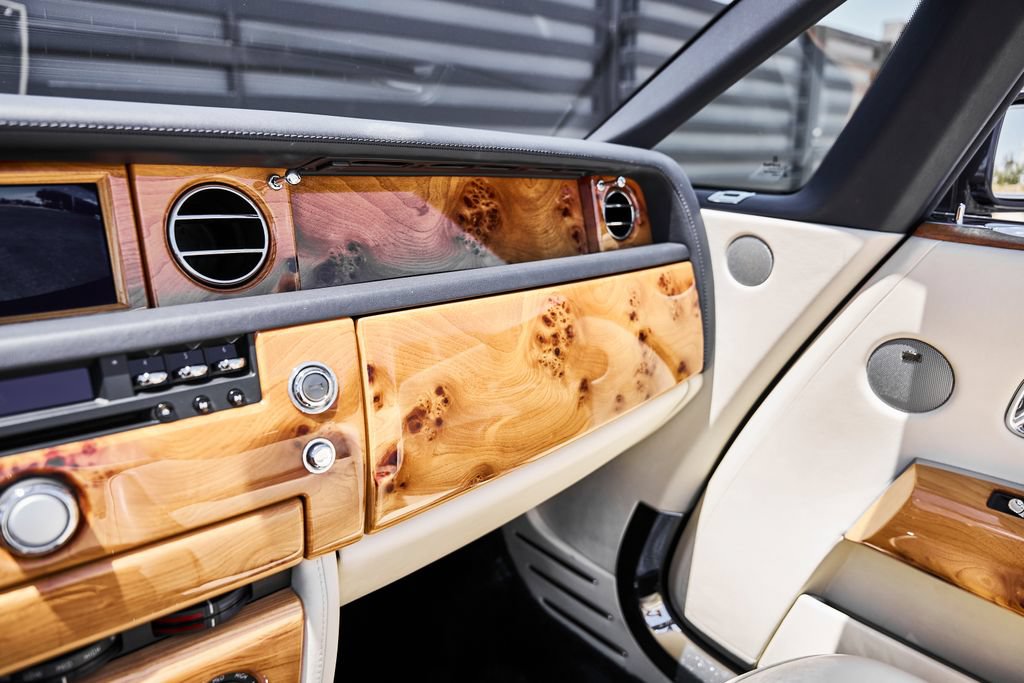 Used 2009 Rolls-Royce Phantom Drophead Coupe RWD image 77