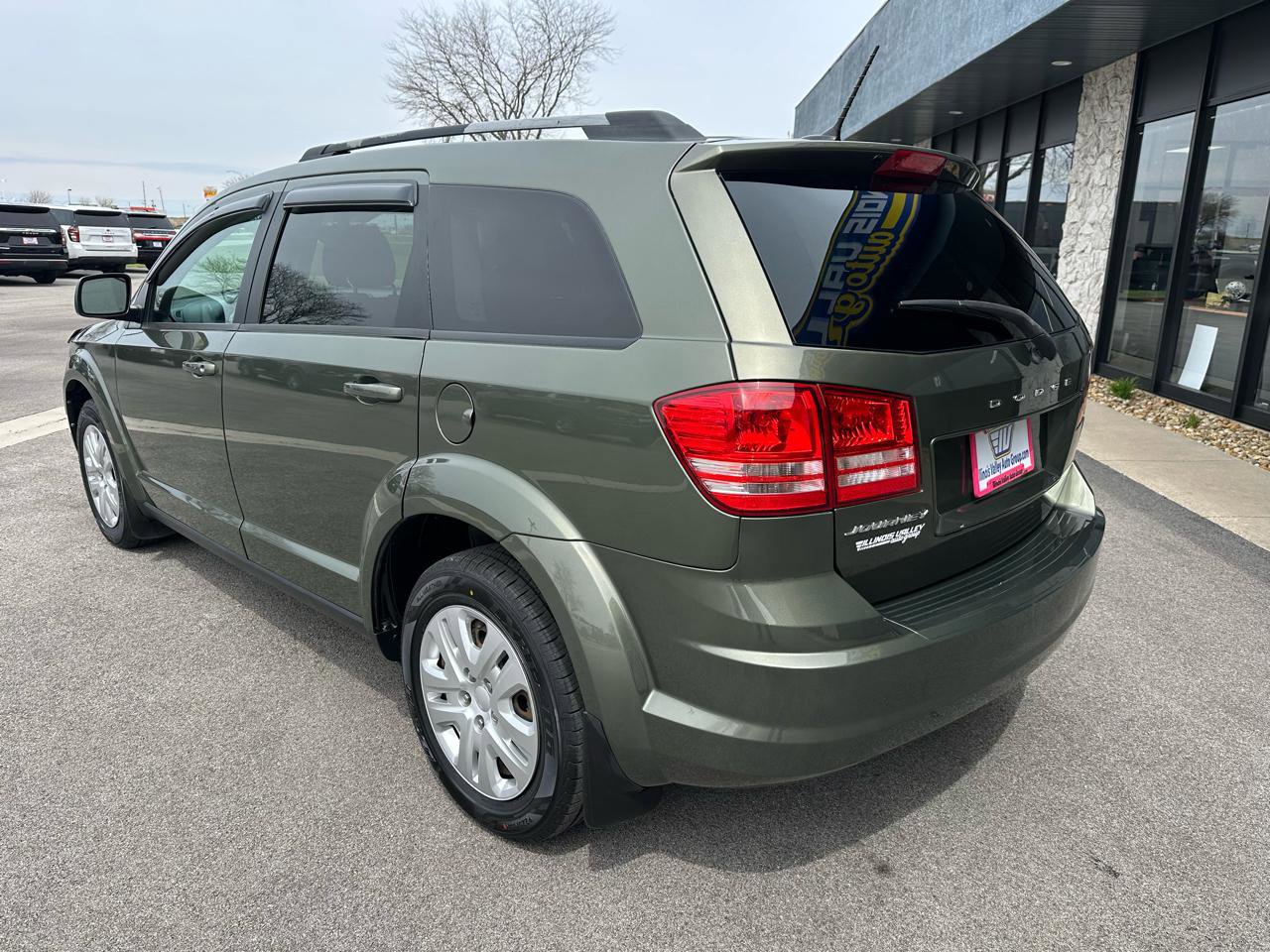 Used 2017 Dodge Journey SE w/ Flexible Seating Group FWD image 5