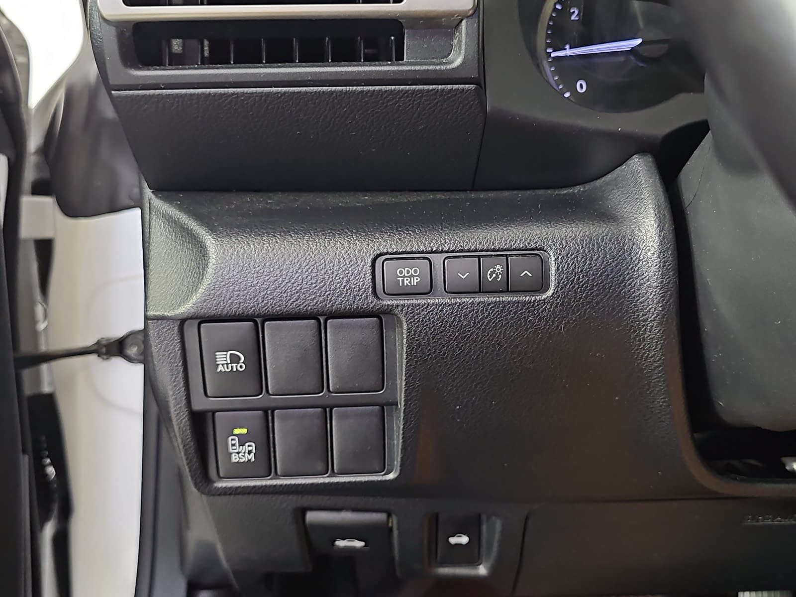 Used 2019 Lexus RC 300 w/ Accessory Package RWD image 23