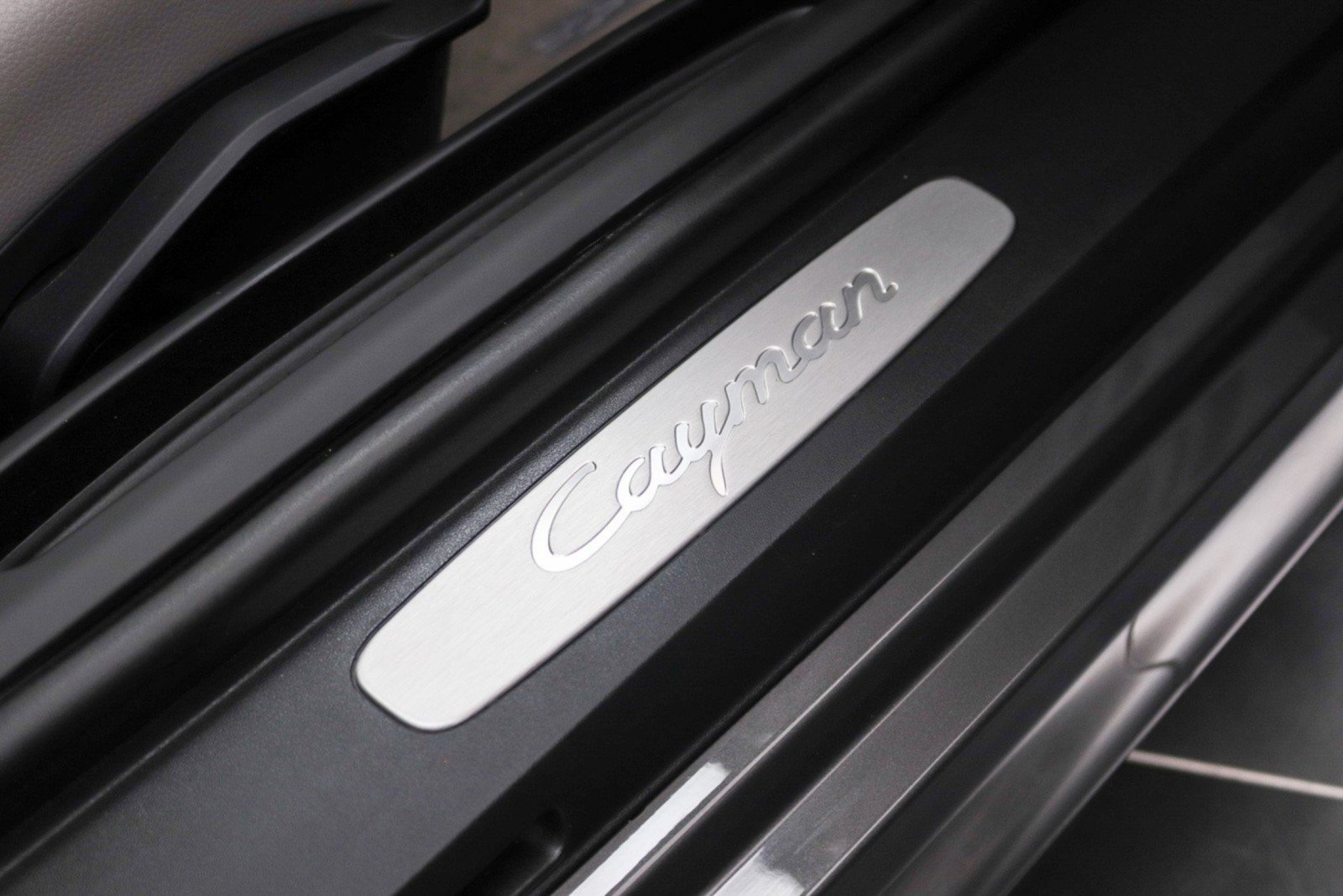 Used 2014 Porsche Cayman RWD image 20