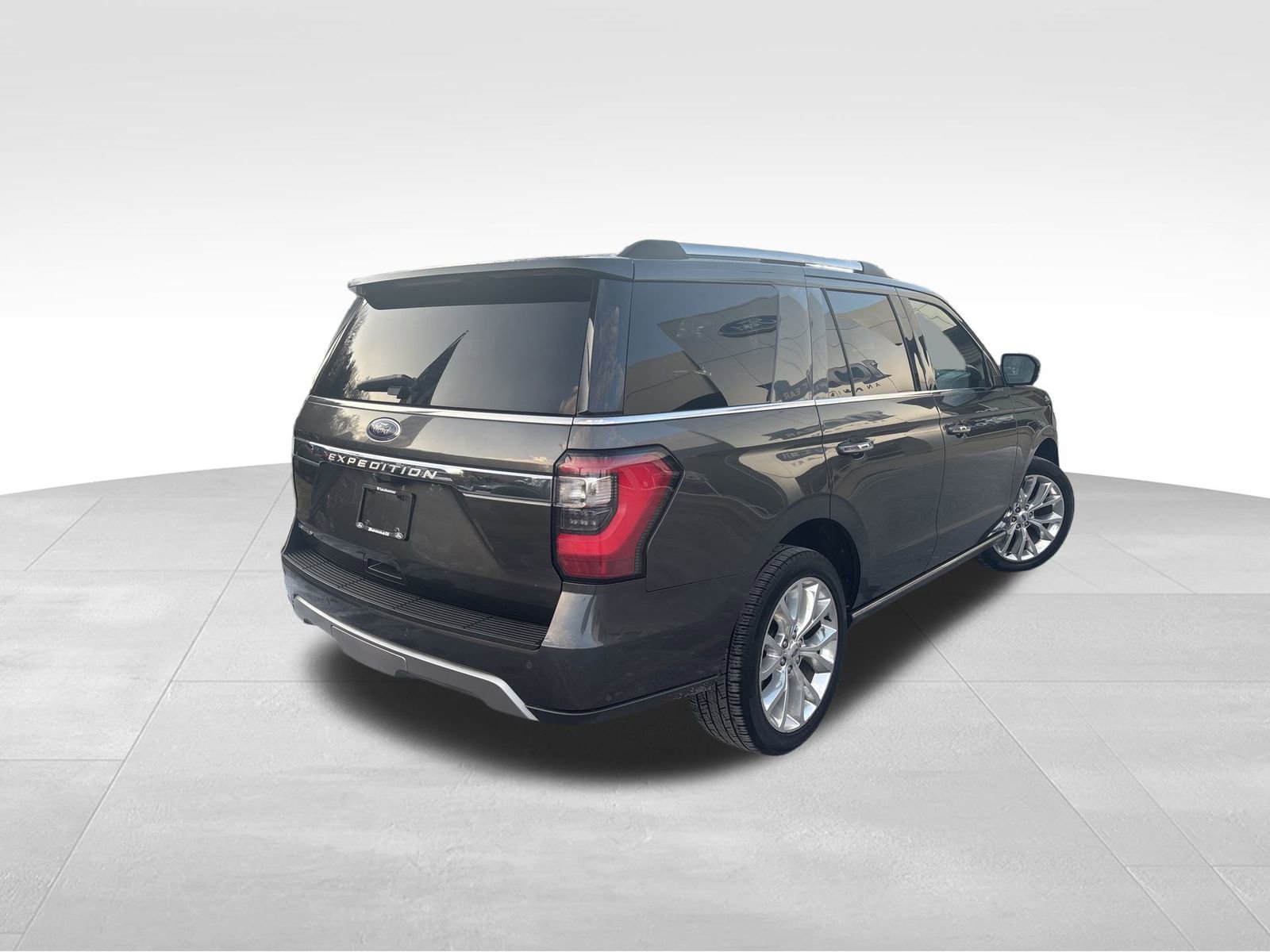 Used 2018 Ford Expedition Limited w/ Equipment Group 302A image 6