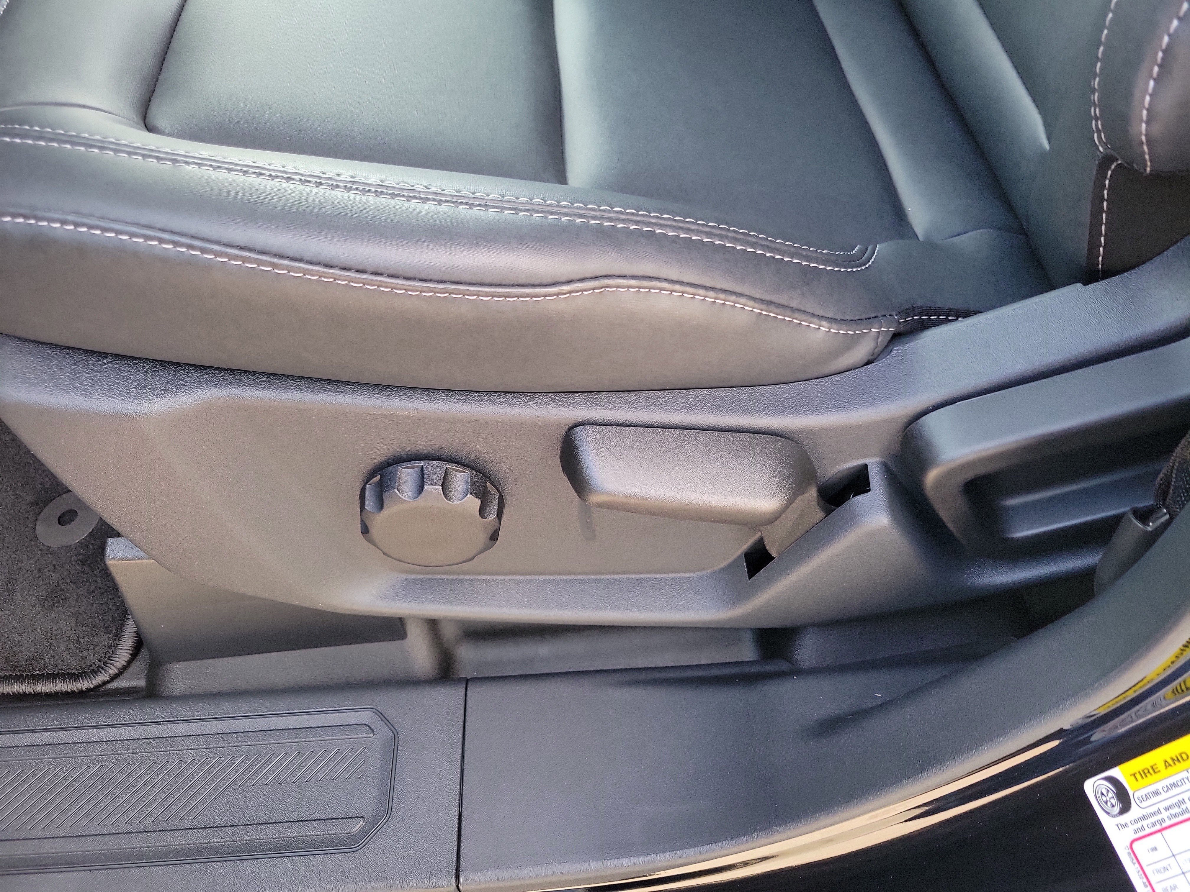 New 2026 Ford Bronco Big Bend w/ Black Diamond Package image 14