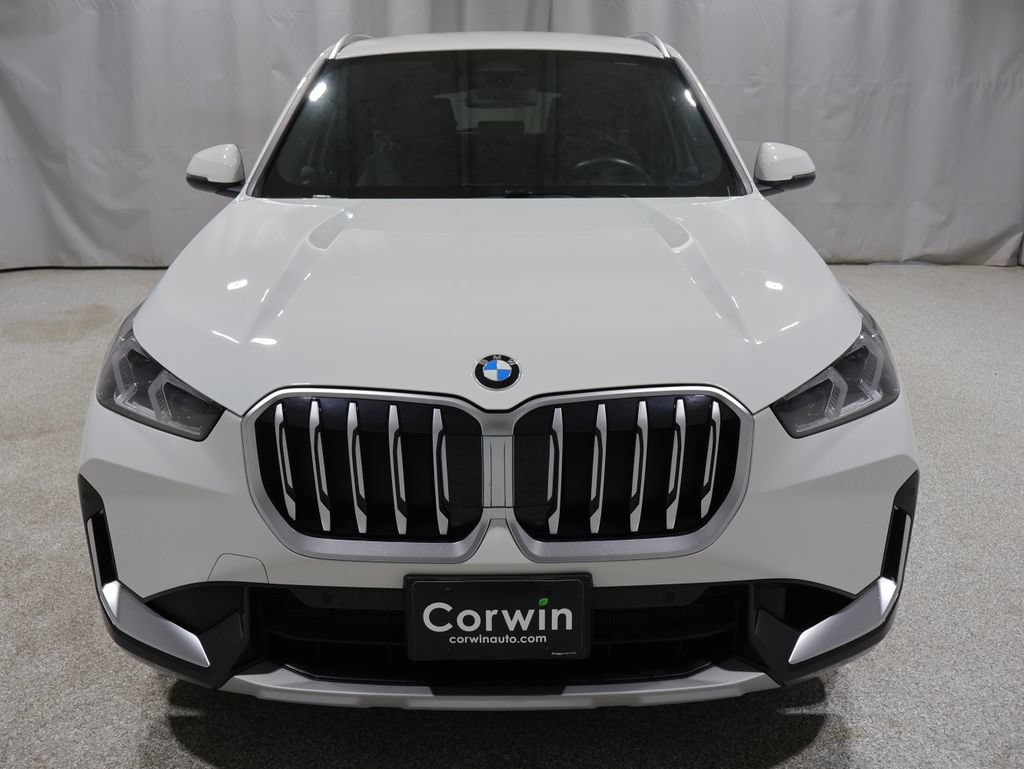 Used 2025 BMW X1 xDrive28i AWD/4WD image 7