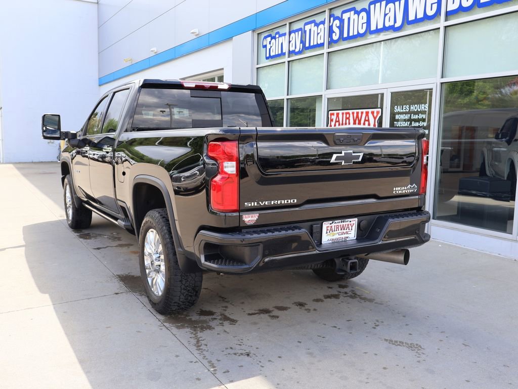Used 2023 Chevrolet Silverado 3500 High Country AWD/4WD image 8