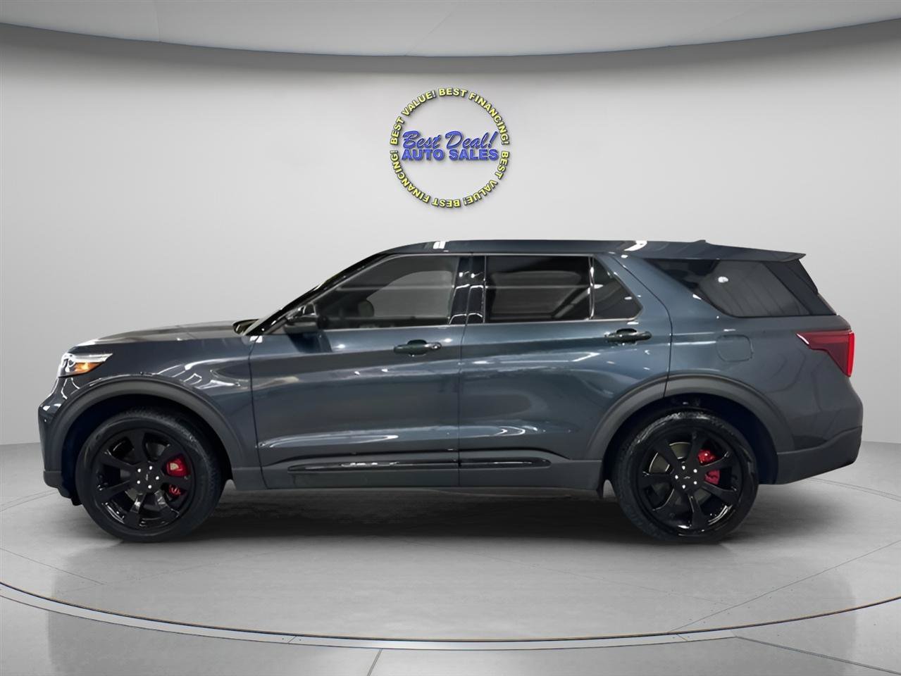 Used 2022 Ford Explorer ST w/ Equipment Group 401A AWD/4WD image 2