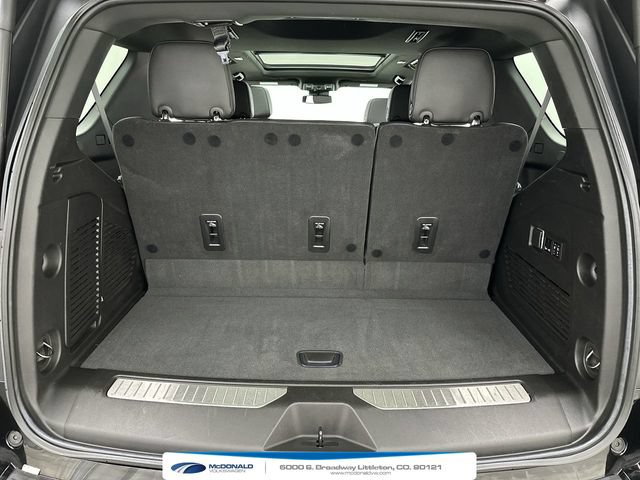Used 2023 GMC Yukon Denali w/ LPO, Floor Liner Package AWD/4WD image 25