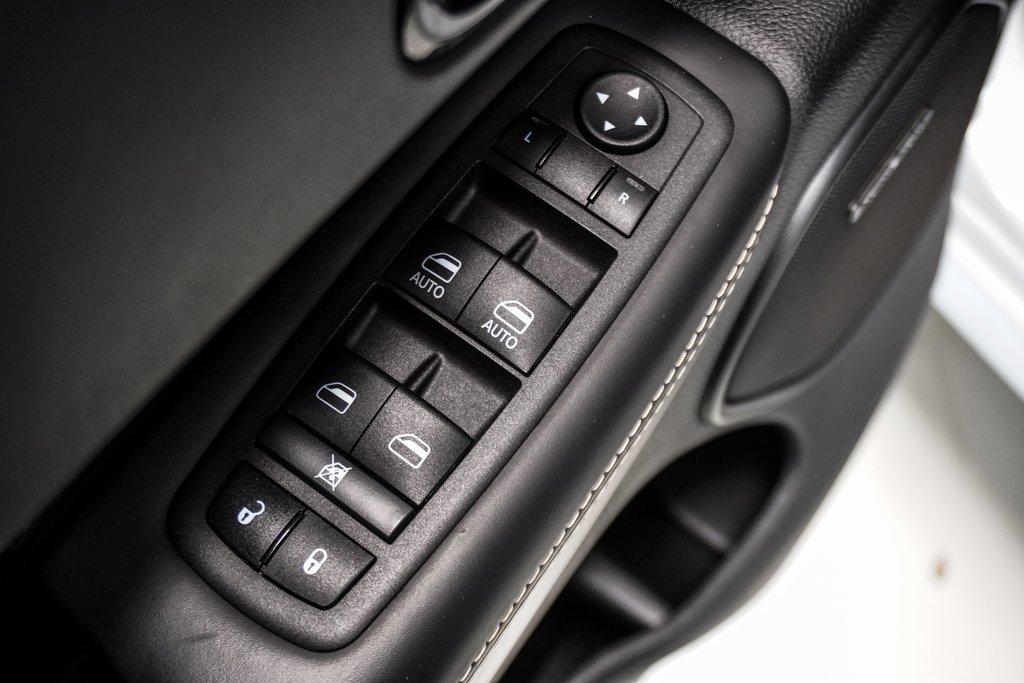 Used 2022 Dodge Durango SRT w/ Premium Interior Group image 29