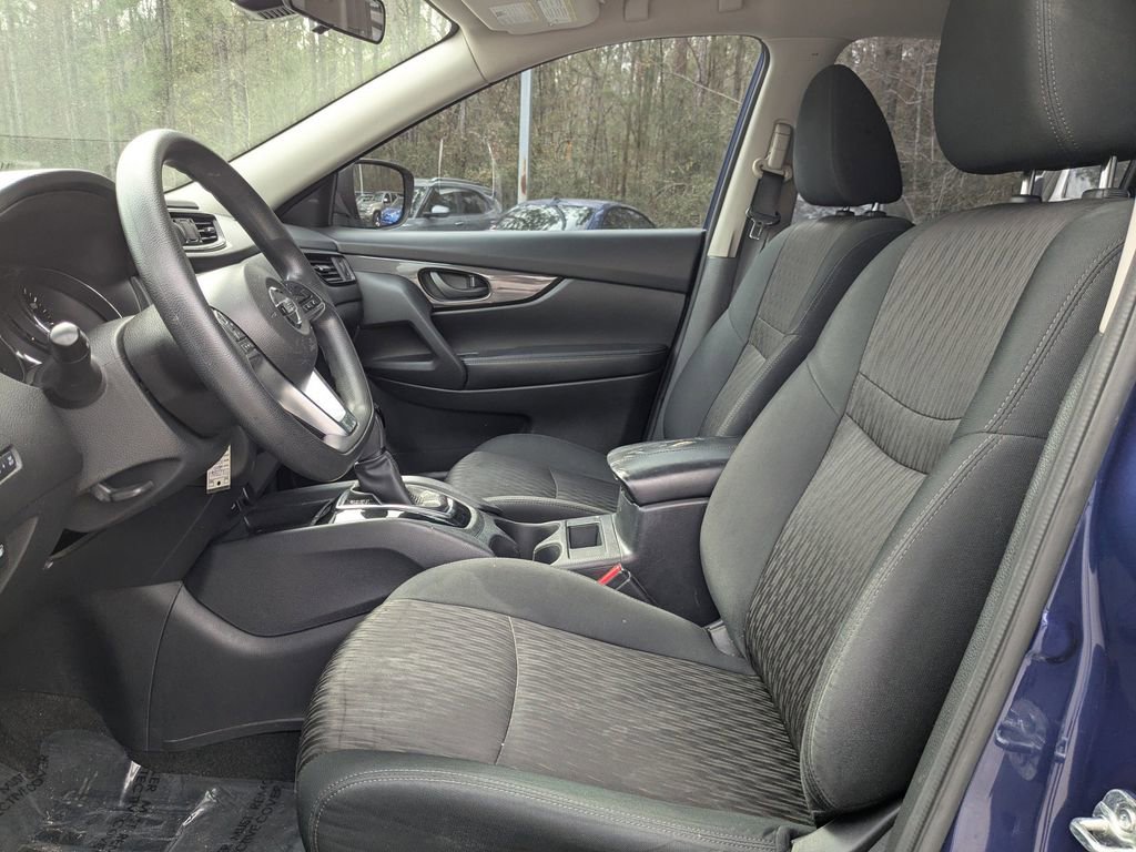 Used 2020 Nissan Rogue S image 20