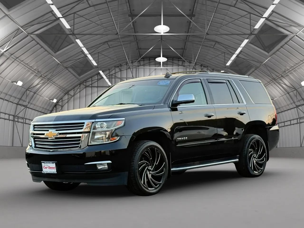 Used 2018 Chevrolet Tahoe Premier AWD/4WD image 3