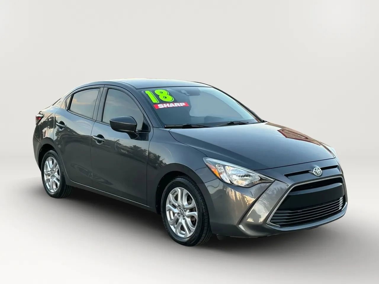 Used 2018 Toyota Yaris iA image 7