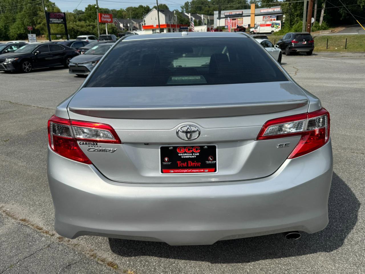 Used 2012 Toyota Camry SE w/ Convenience Pkg FWD image 6