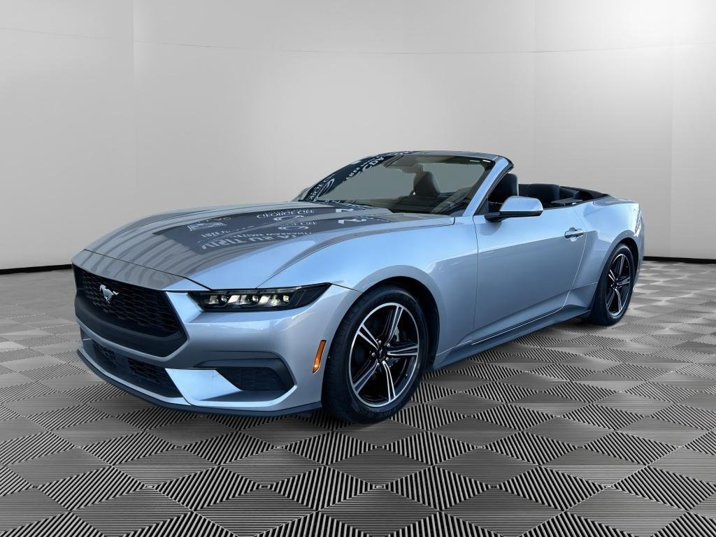 Used 2025 Ford Mustang Premium RWD image 1
