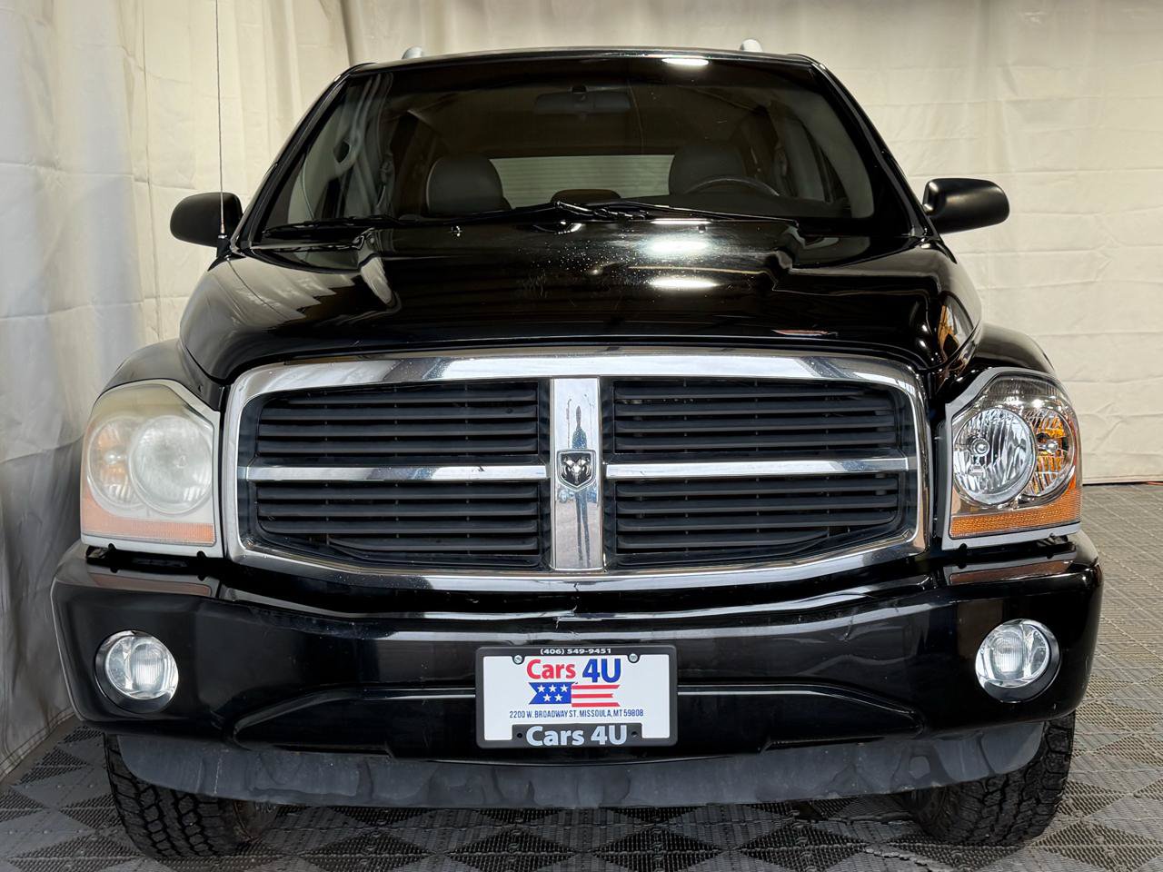 Used 2005 Dodge Durango SLT AWD/4WD image 2