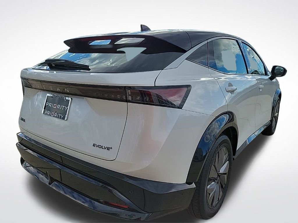 Used 2023 Nissan Ariya FWD image 5