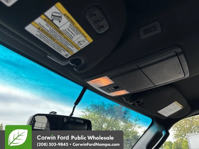 Used 2017 Ford Expedition EL XLT w/ Equipment Group 202A AWD/4WD image 21