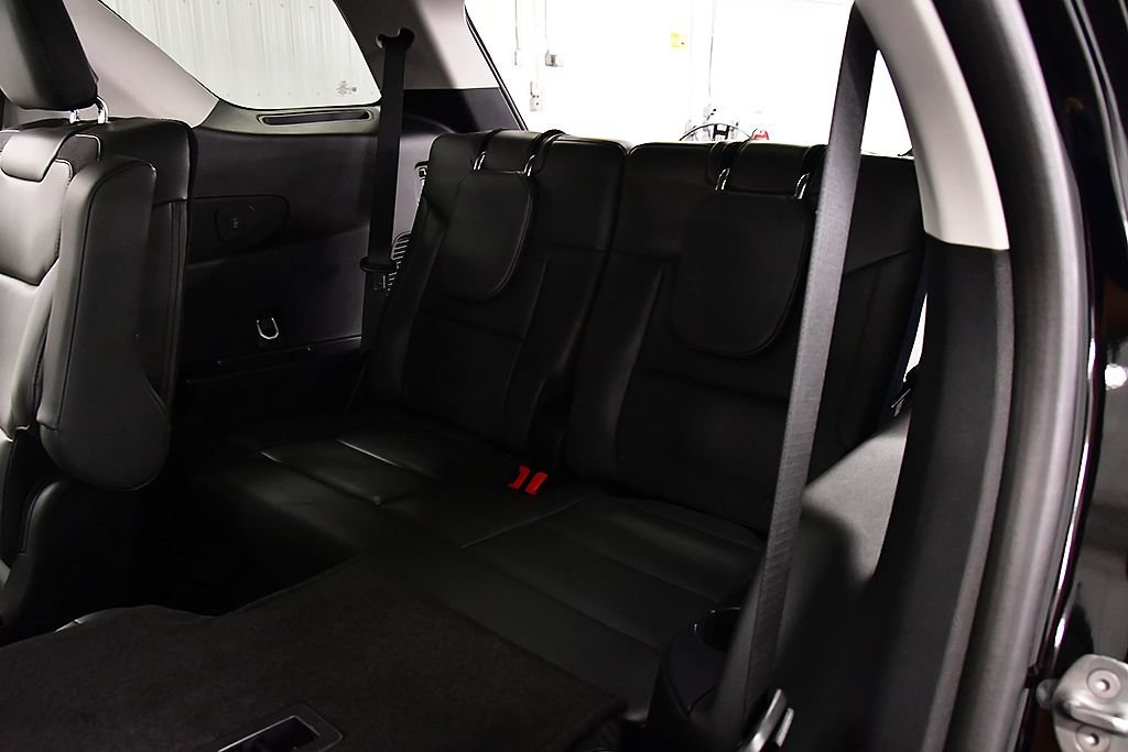 Used 2025 Ford Explorer Active w/ Active Comfort Package AWD/4WD image 29
