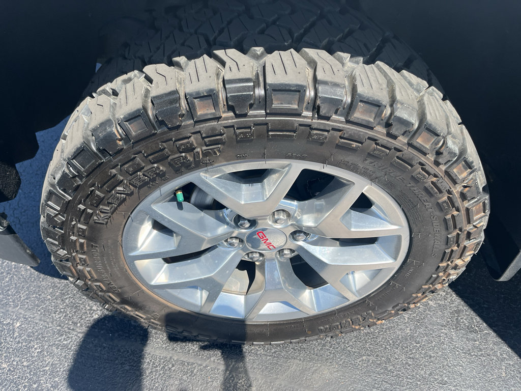 Used 2018 GMC Sierra 1500 SLT w/ SLT Premium Package AWD/4WD image 45