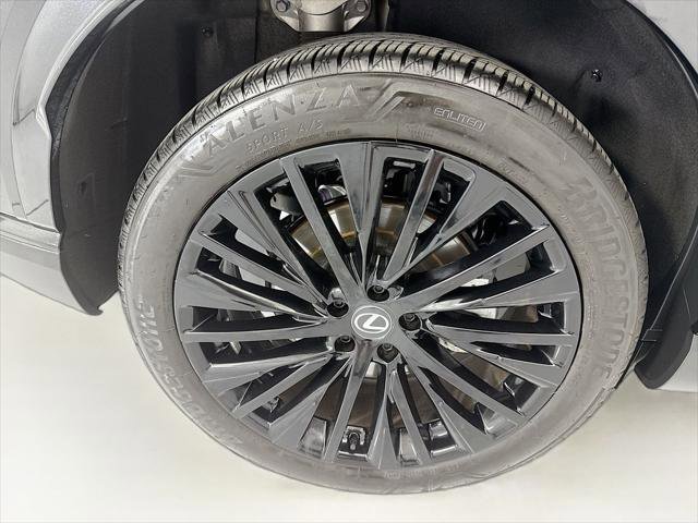Used 2023 Lexus RX 350 Premium Plus w/ Cold Area Package FWD image 32