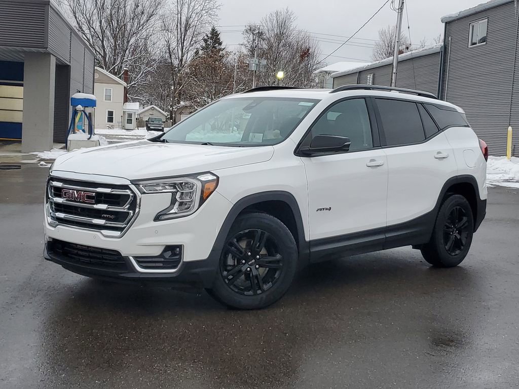 Used 2022 GMC Terrain AT4 w/ Infotainment Package II image 32