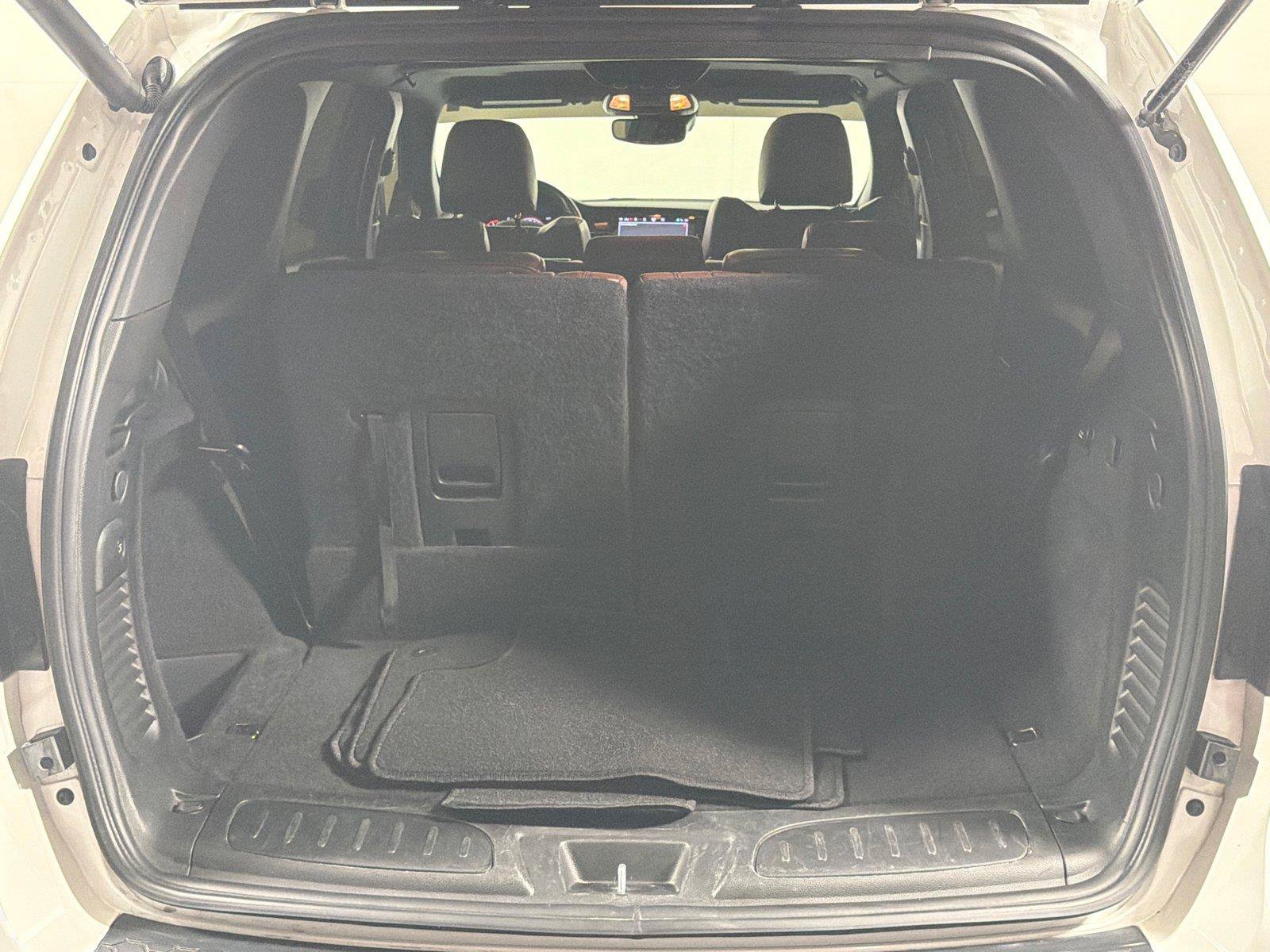 Used 2023 Dodge Durango GT RWD image 17