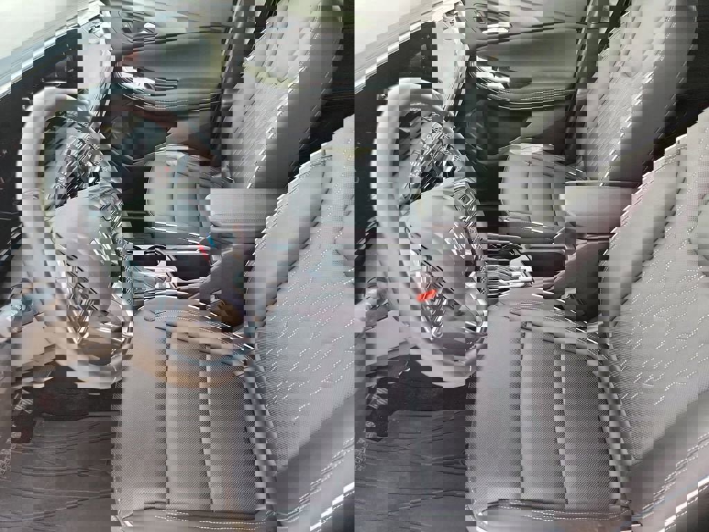 Used 2024 Buick Encore GX Avenir w/ Avenir Technology Package image 9