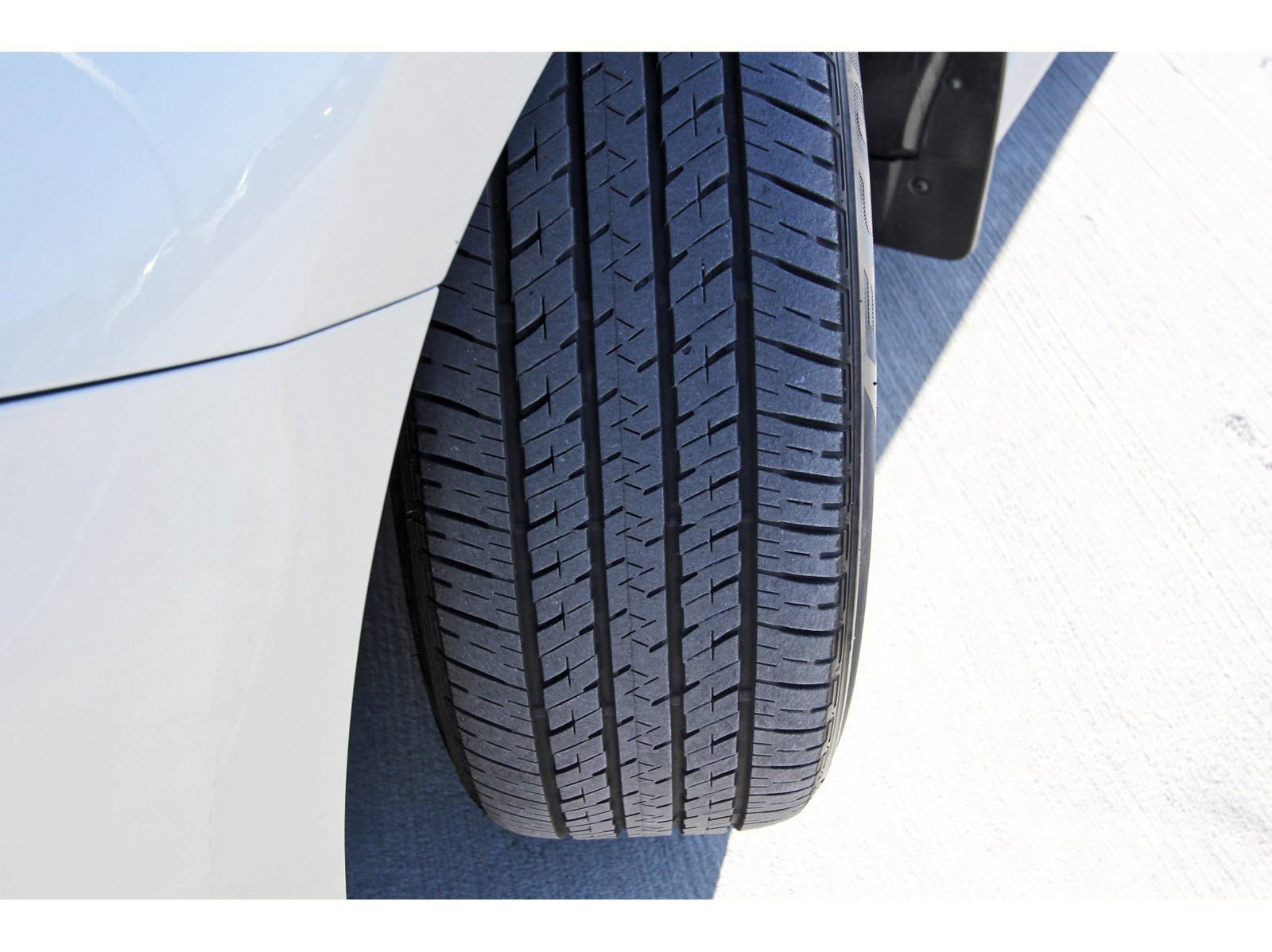 Used 2023 Toyota Camry LE image 29