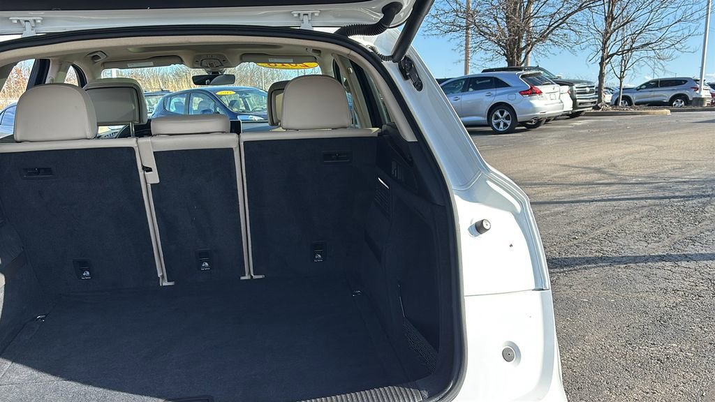 Used 2018 Audi Q5 2.0T Premium Plus w/ Premium Plus Package image 34