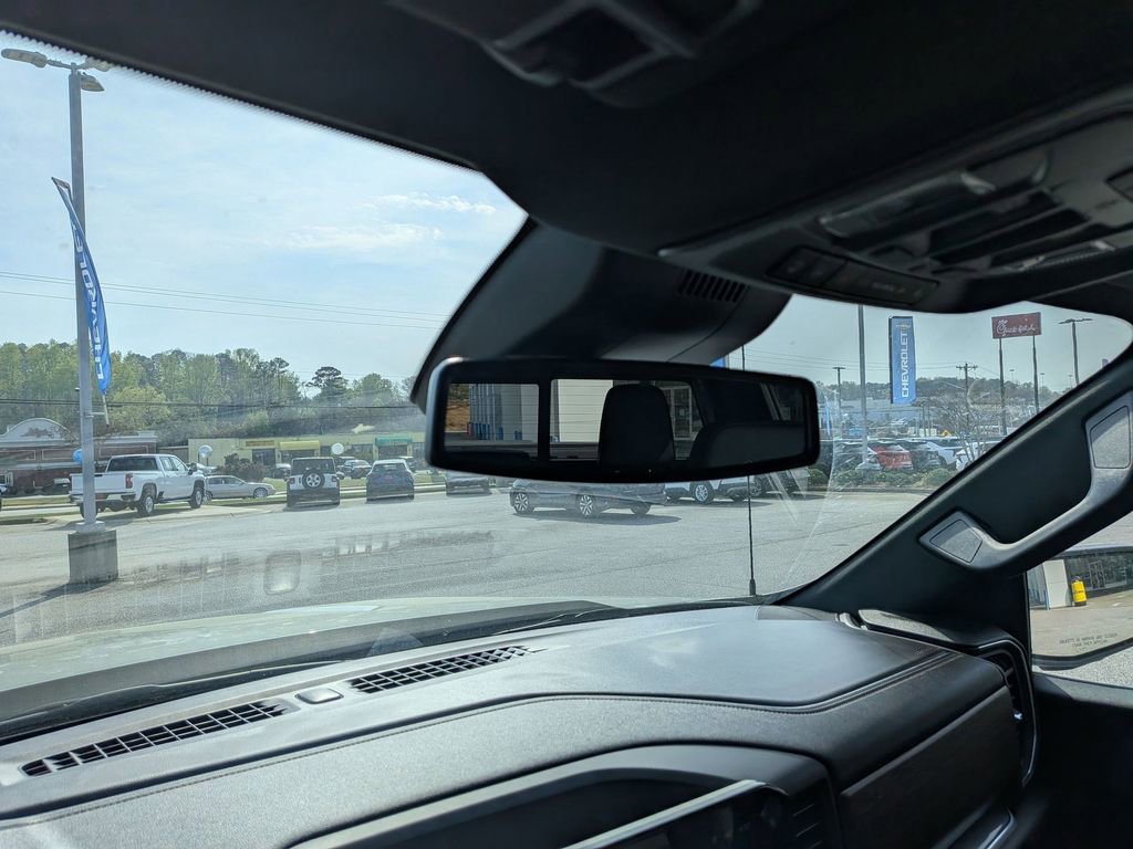 Used 2025 Chevrolet Silverado 1500 High Country w/ Z71 Off-Road Package image 25
