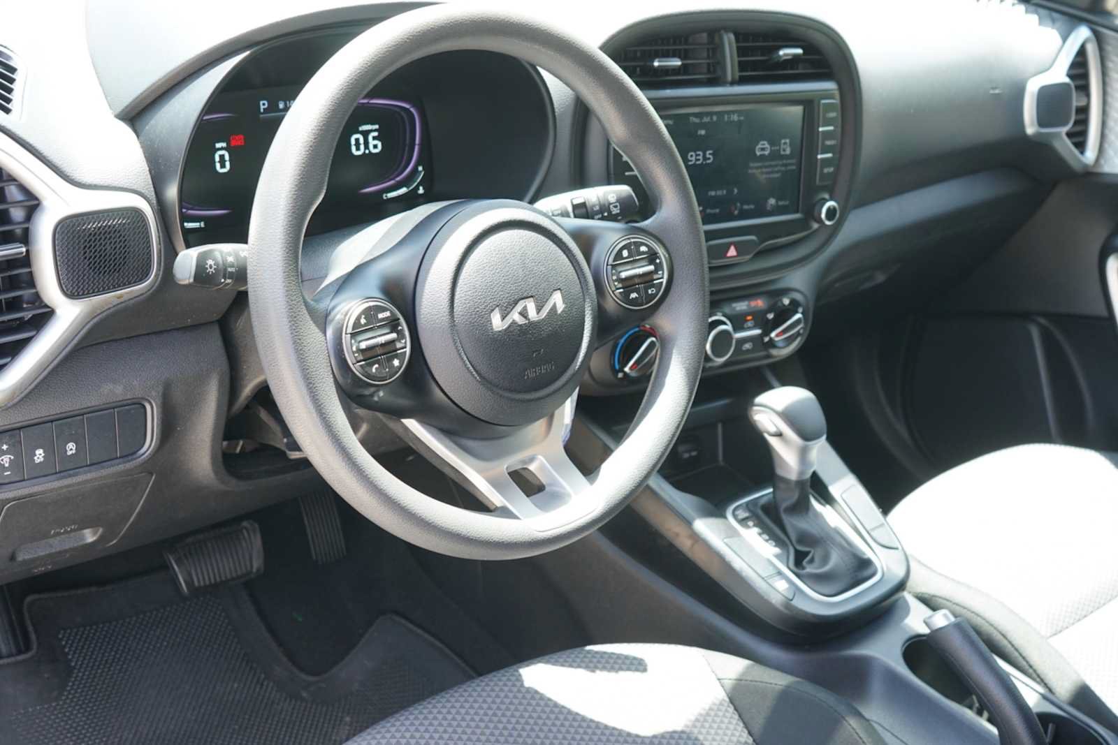 Certified 2024 Kia Soul LX w/ Option Group 015 FWD image 8