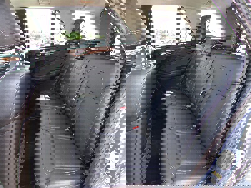 Used 2014 Mercedes-Benz ML 550 4MATIC image 21