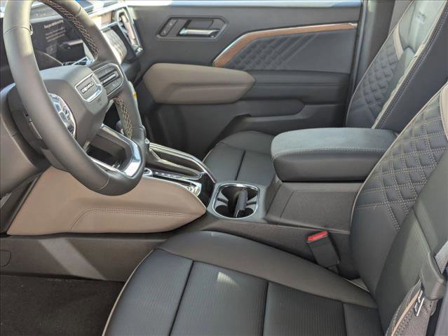 New 2026 GMC Canyon Denali image 16