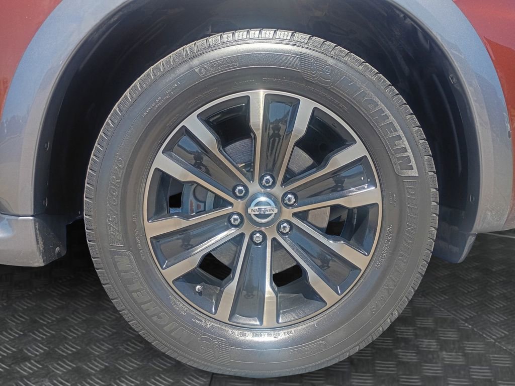 Used 2017 Nissan Armada Platinum AWD/4WD image 23
