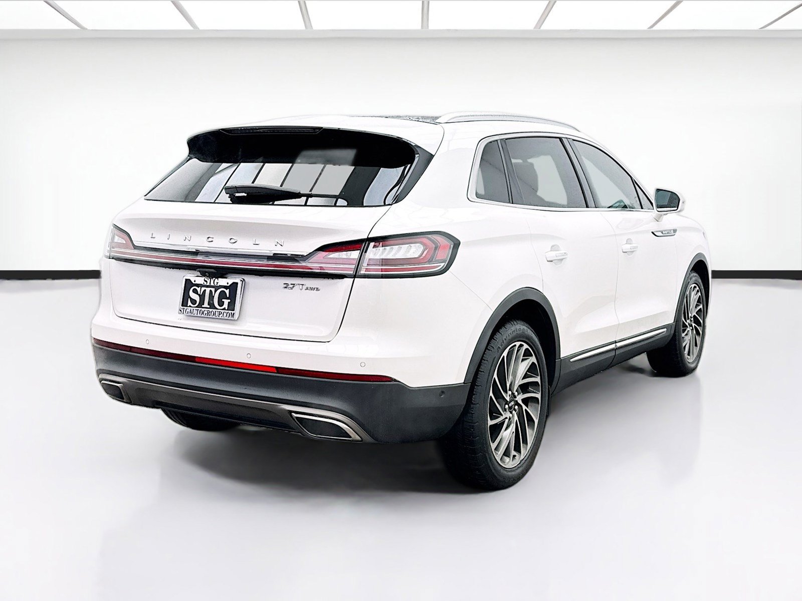 Used 2019 Lincoln Nautilus Reserve AWD/4WD image 4