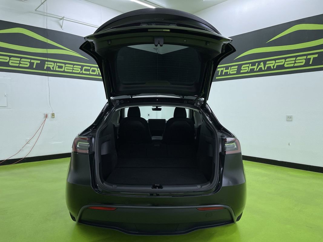 Used 2020 Tesla Model Y Performance image 9