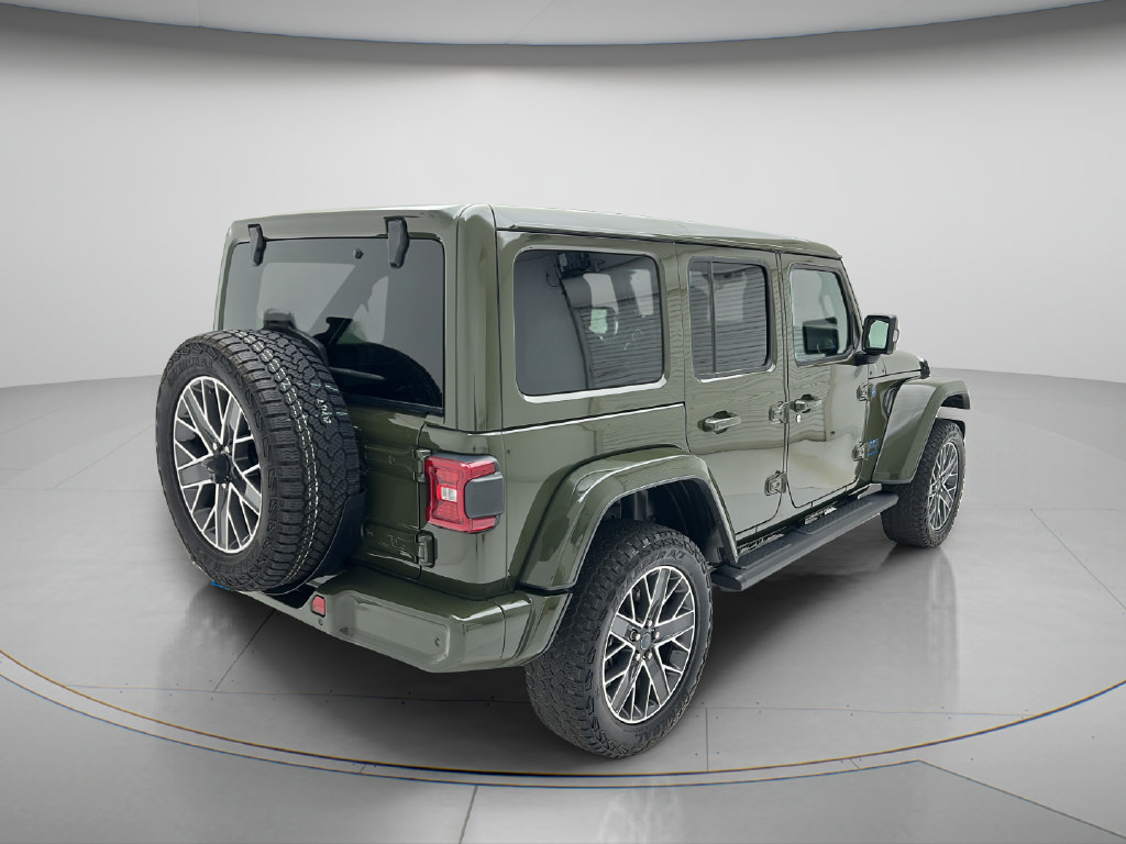 Used 2024 Jeep Wrangler High Altitude AWD/4WD image 5