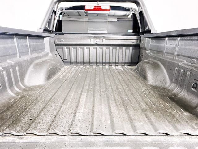 Used 2021 Chevrolet Colorado Z71 w/ Safety Package image 25