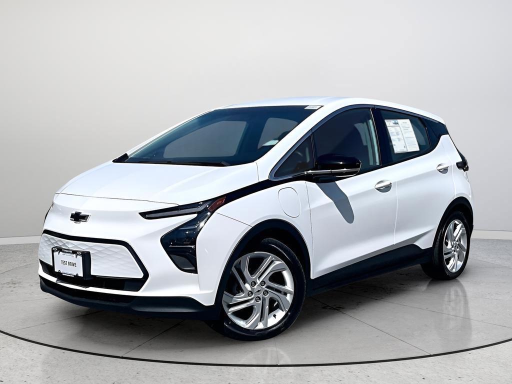 Certified 2023 Chevrolet Bolt LT w/ Driver Confidence Package FWD image 6