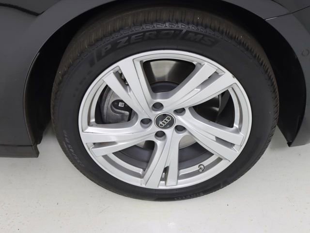 Certified 2025 Audi A5 2.0T Prestige image 9