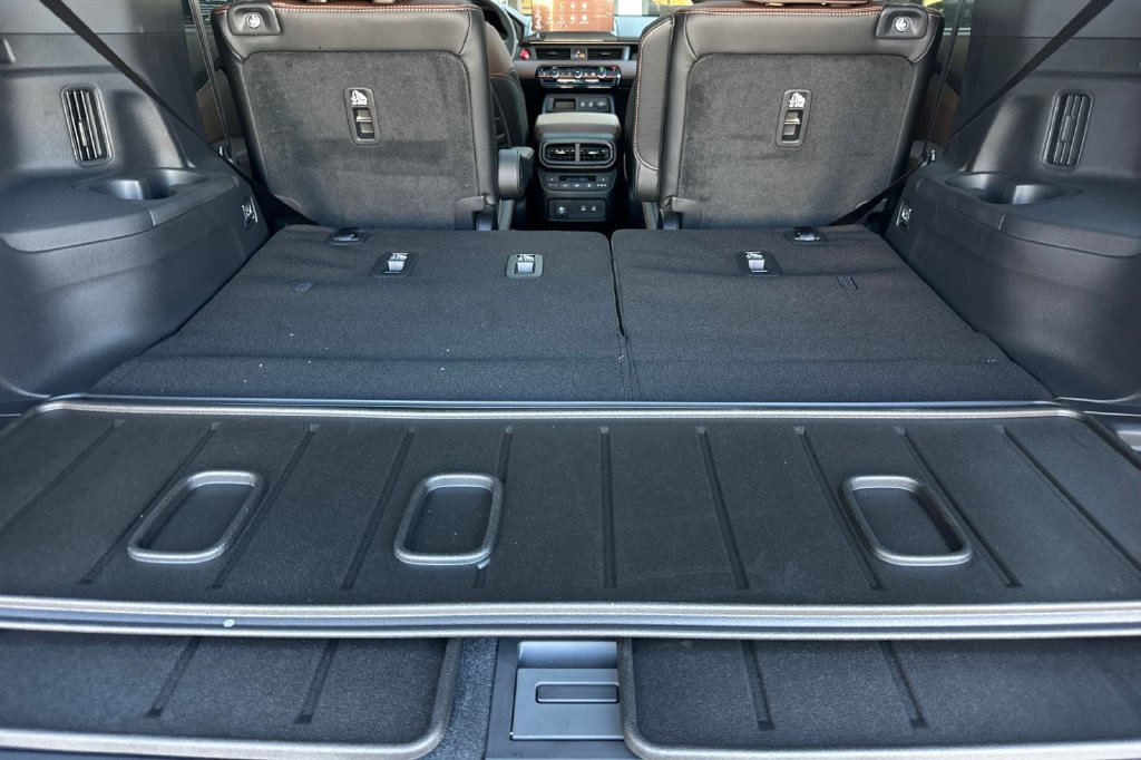 New 2026 Honda Pilot TrailSport image 18