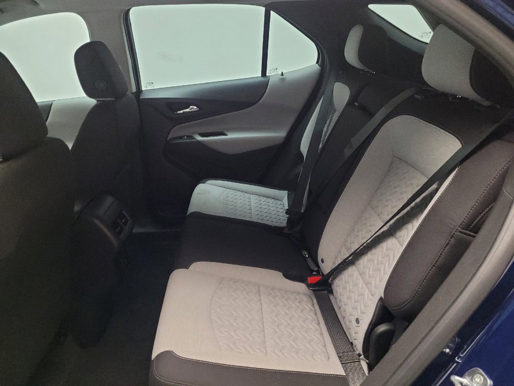 Used 2022 Chevrolet Equinox LS image 18