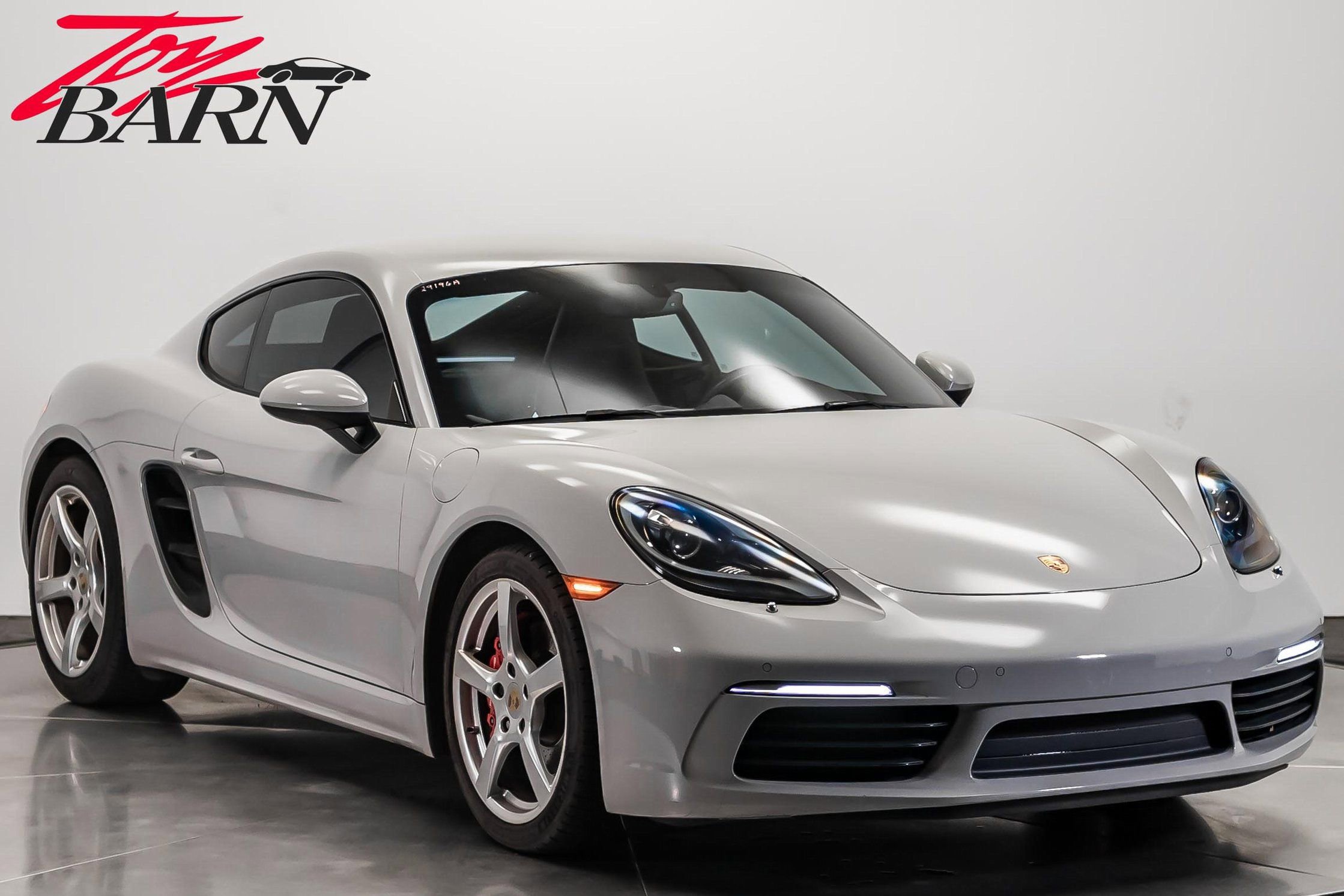 Used 2018 Porsche 718 Cayman S image 7