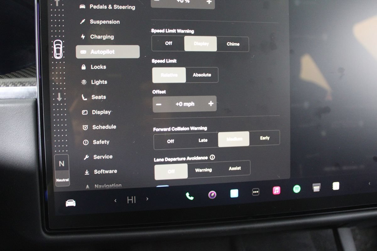 Used 2021 Tesla Model S Plaid AWD/4WD image 23
