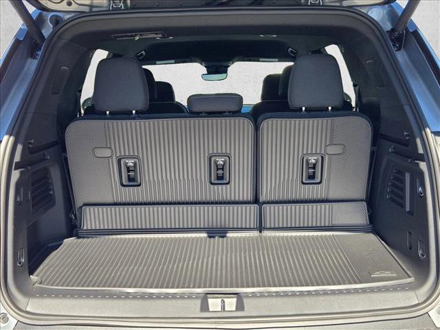 New 2026 Chevrolet Traverse LT w/ Driver Confidence Package image 9