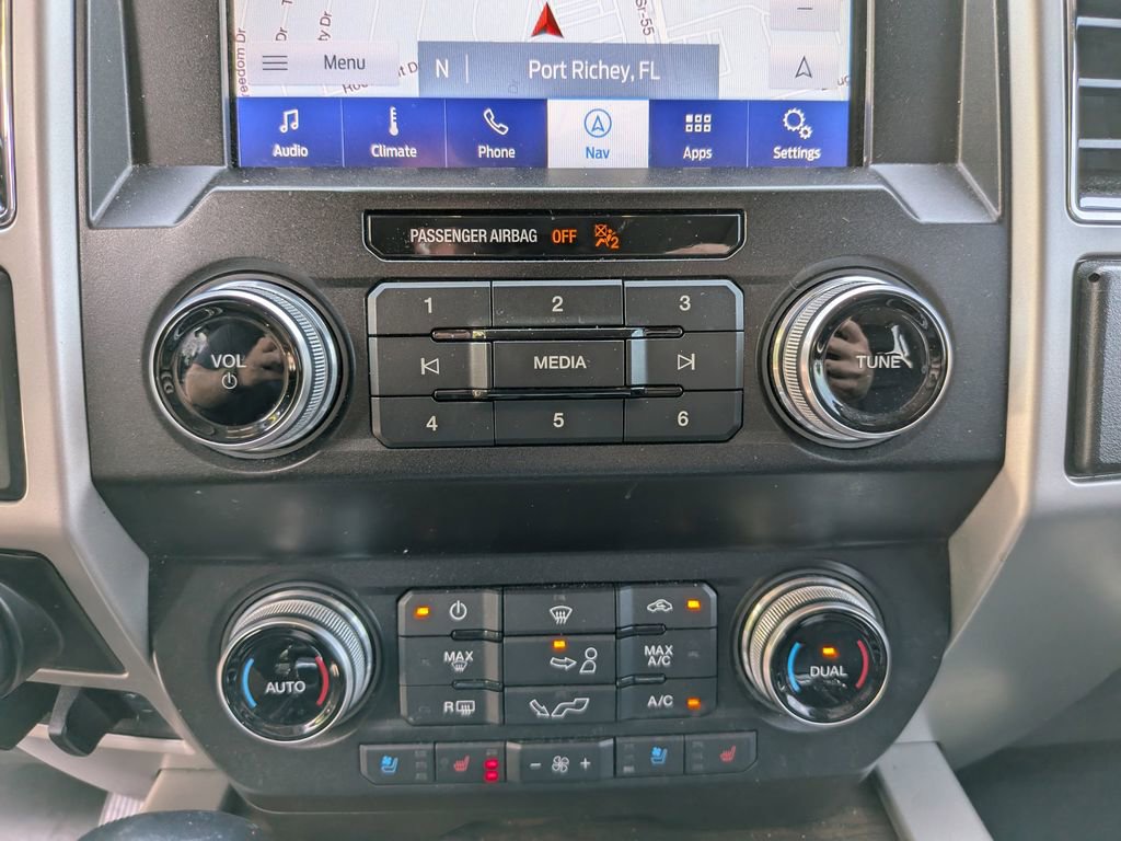 Used 2019 Ford F150 Lariat w/ Equipment Group 502A Luxury RWD image 24