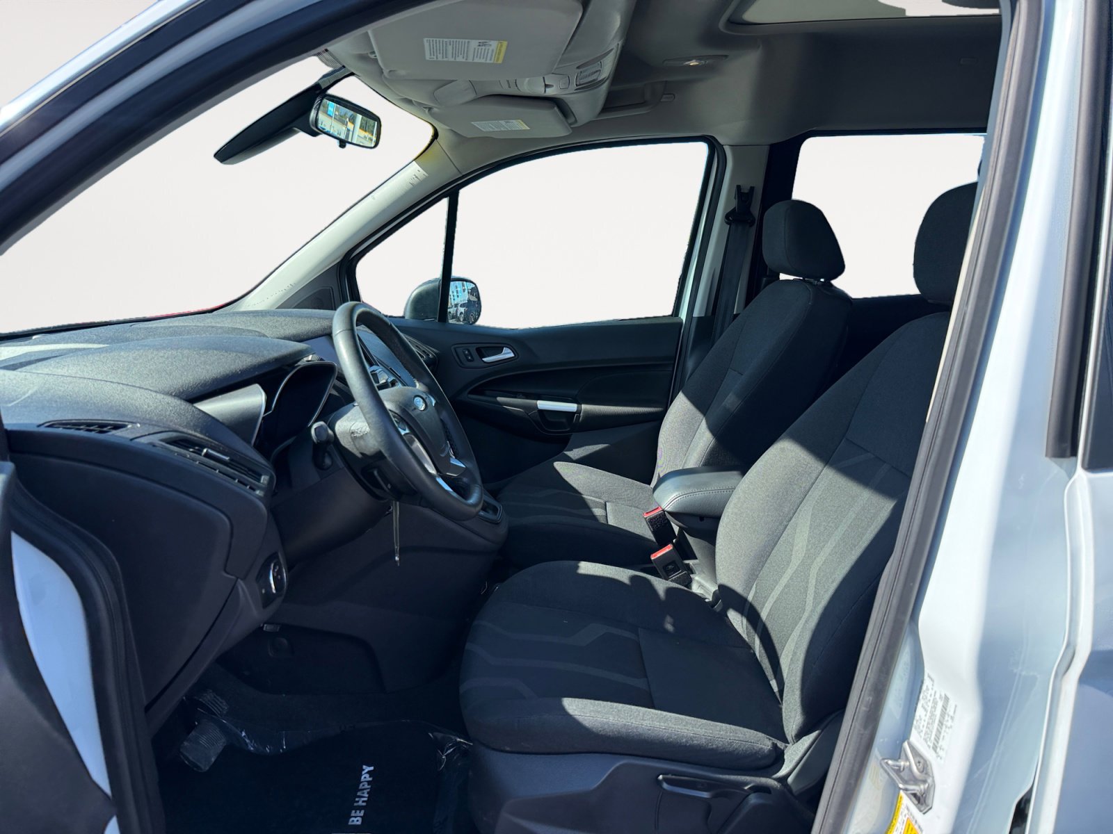 Used 2015 Ford Transit Connect XLT FWD image 10
