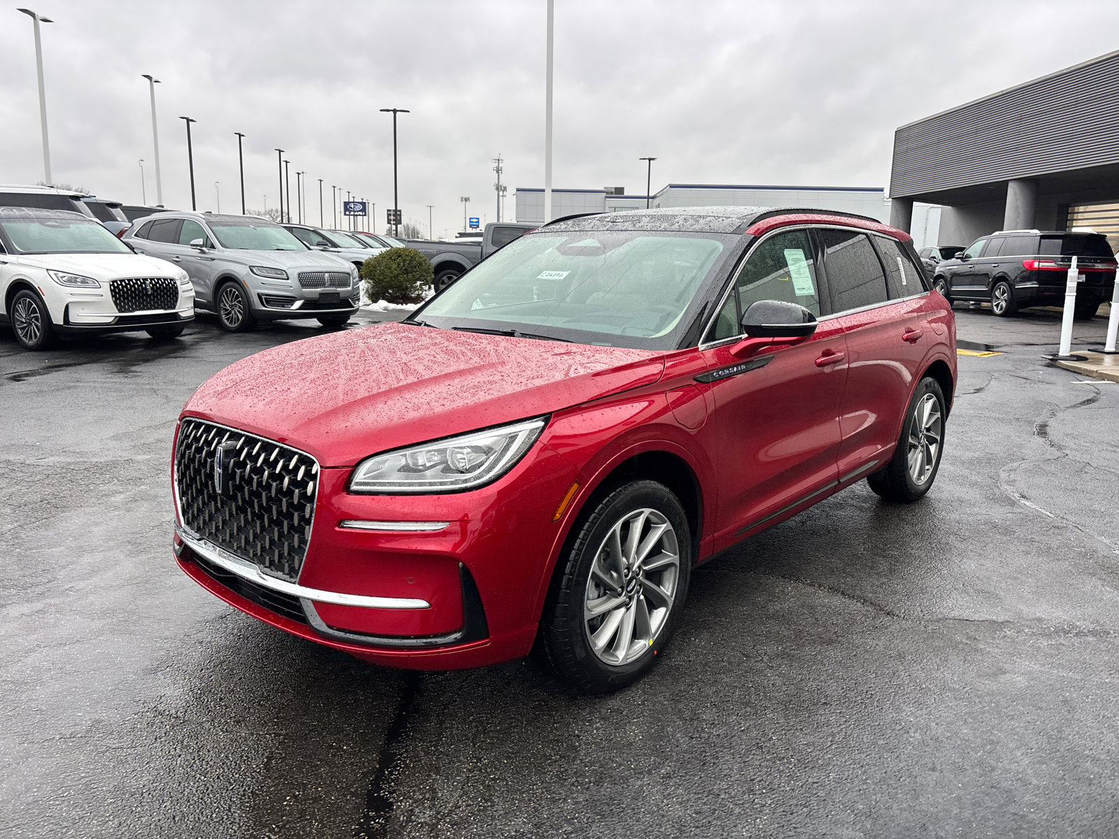 New 2026 Lincoln Corsair Grand Touring image 3