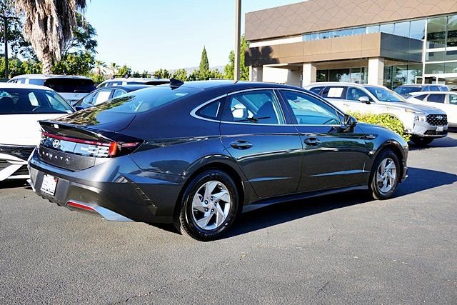 Certified 2025 Hyundai Sonata SE image 8