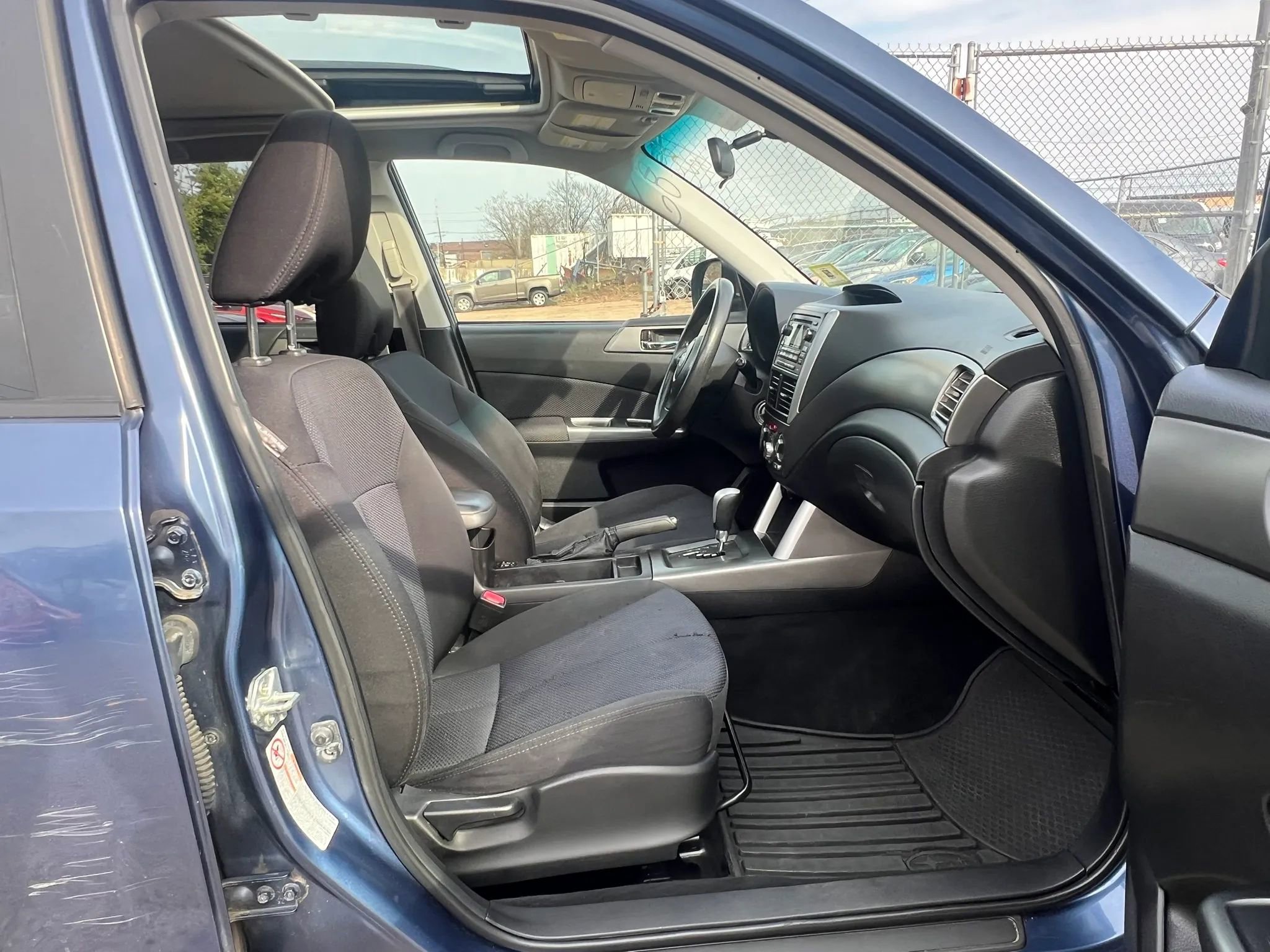 Used 2011 Subaru Forester 2.5X Premium image 22