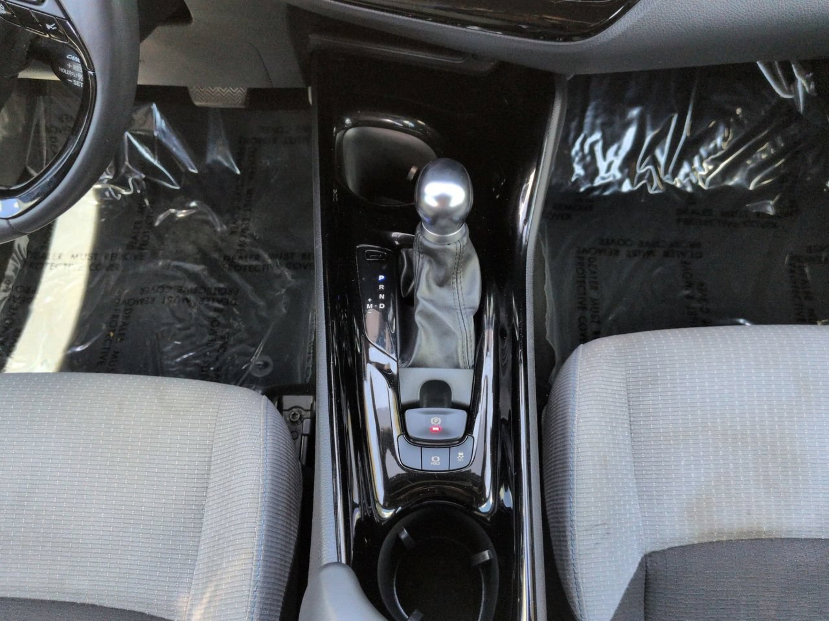 Used 2019 Toyota C-HR XLE FWD image 21